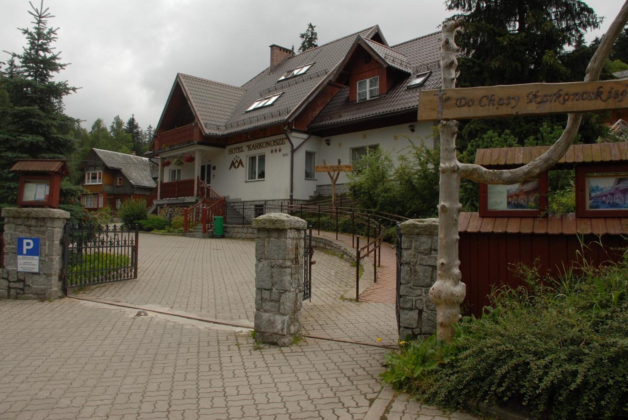 Hotel Karkonosze คาร์ปัตซ์ ภายนอก รูปภาพ